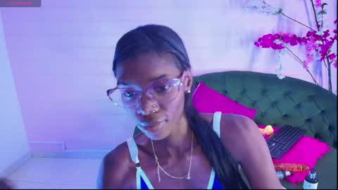 bonieklent online show from January 31, 4:14 am