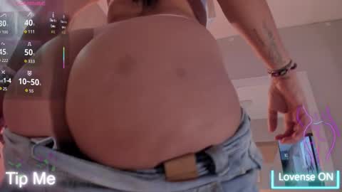 Bonie Smith online show from November 24, 10:53 pm