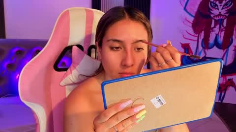 Snapshot of bonnali_lune chatting on May 9, 4:39 am bonnali_lune online show from May 9, 4:39 am