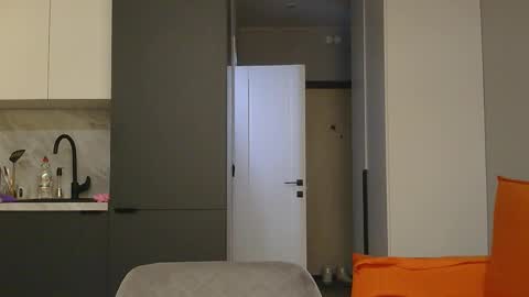 bonne_chance online show from November 23, 5:24 pm