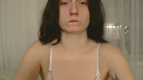 bonne_chance online show from November 25, 4:40 pm