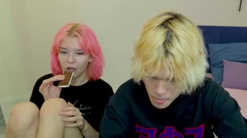 Jessy  Mark online show from October 22, 5:13 pm