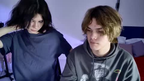 Jessy  Mark online show from January 7, 2:19 pm