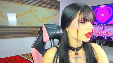 Snapshot of bonnie_bu chatting on September 16, 1:28 am becky online show from September 16, 1:28 am