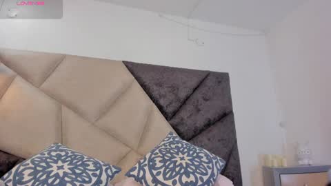 Snapshot of bonniecute_ chatting on July 19, 12:14 am online show from July 19, 12:14 am