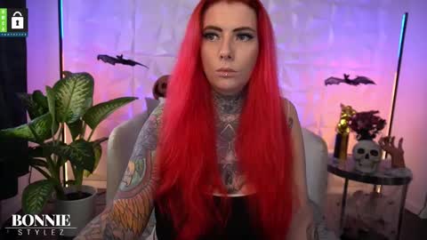 Bonnie Stylez online show from October 29, 10:06 am