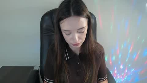 Snapshot of bonniexxx_ chatting on September 19, 6:26 am Bonnie online show from September 19, 6:26 am