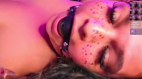 Snapshot of booboosperfectfacefuck chatting on July 3, 5:25 am Nova sub to my fan club for free pms and sexy sloppy videos online show from July 3, 5:25 am