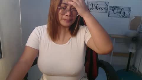 Snapshot of boobsvian chatting on January 4, 3:40 am Vian online show from January 4, 3:40 am