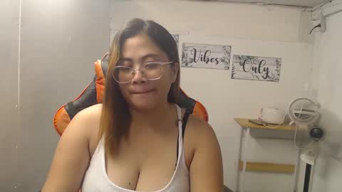 Snapshot of boobsvian chatting on January 28, 1:29 am Vian online show from January 28, 1:29 am