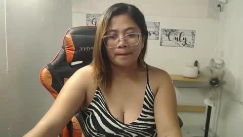 Snapshot of boobsvian chatting on February 23, 9:37 pm Vian online show from February 23, 9:37 pm