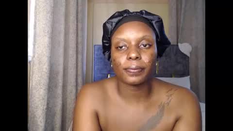 Snapshot of booby_candy chatting on May 8, 9:25 am booby_candy online show from May 8, 9:25 am