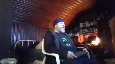 Booshwa online show from January 4, 6:19 pm