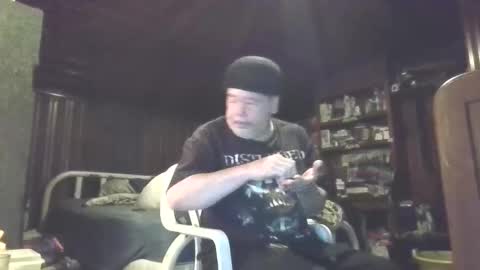 Booshwa online show from November 8, 7:01 pm