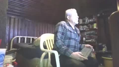 Booshwa online show from November 17, 4:40 am