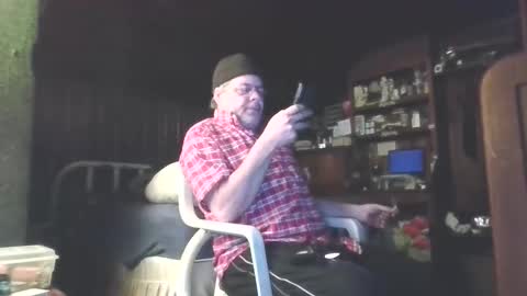 Booshwa online show from February 9, 6:01 pm