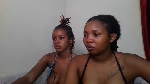 Snapshot of bootie_caramel chatting on April 26, 11:08 am bootie_caramel online show from April 26, 11:08 am