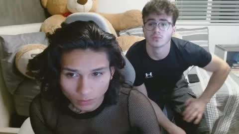 Snapshot of bootybros chatting on February 19, 4:34 am bootybros online show from February 19, 4:34 am