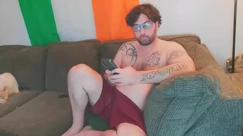 Snapshot of boredandirish21 chatting on November 23, 6:19 pm boredandirish21 online show from November 23, 6:19 pm