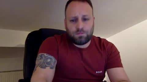 hugo online show from April 20, 8:43 pm