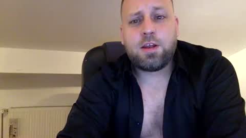 hugo online show from May 29, 3:04 am