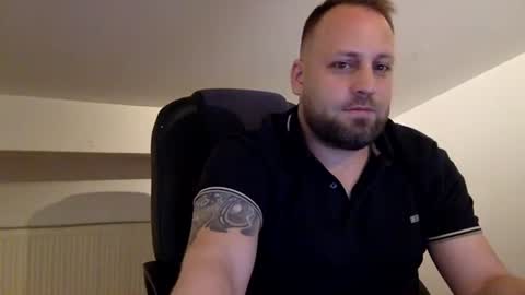 hugo online show from May 30, 3:14 am