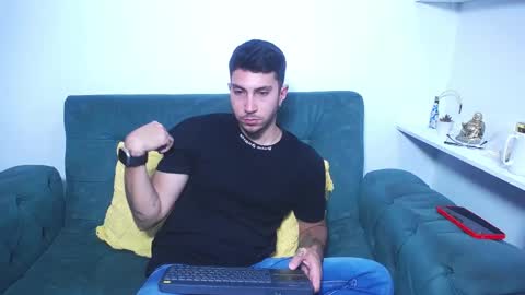 Snapshot of borsalinomoreau chatting on October 12, 12:53 am borsalinomoreau online show from October 12, 12:53 am