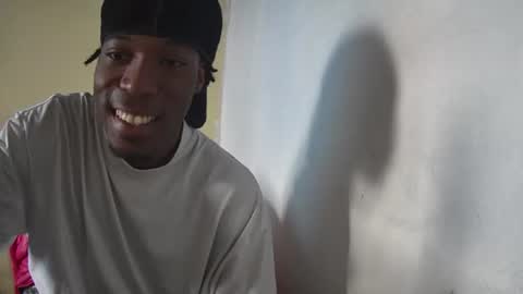 Snapshot of boss_playa98 chatting on June 15, 6:43 pm boss_playa98 online show from June 15, 6:43 pm