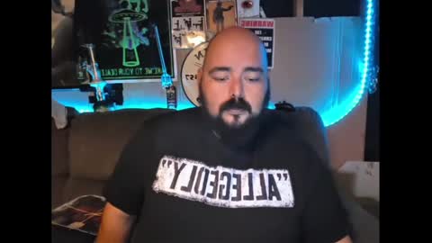 bossdeuce420 online show from April 18, 6:23 pm