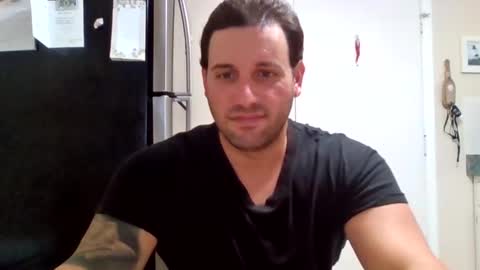 Snapshot of bosslife505050 chatting on January 5, 6:35 pm The Italian Boss online show from January 5, 6:35 pm