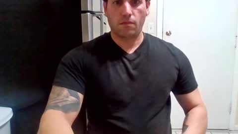 Snapshot of bosslife505050 chatting on February 5, 12:10 am The Italian Boss online show from February 5, 12:10 am