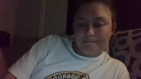 Snapshot of bossy_b1018 chatting on November 6, 4:46 am bossy_b1018 online show from November 6, 4:46 am