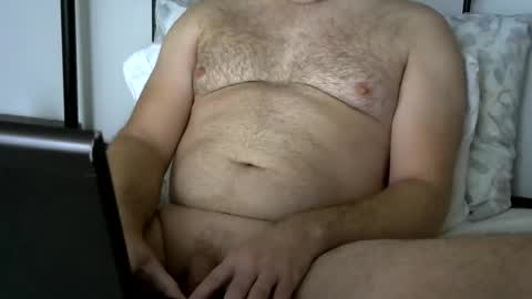 Snapshot of bostonguy79 chatting on December 16, 2:05 pm bostonguy79 online show from December 16, 2:05 pm