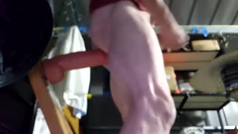 Snapshot of bothways619 chatting on January 15, 10:27 am Bothways619 online show from January 15, 10:27 am