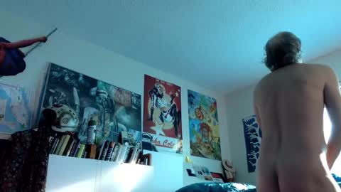 Bottomboo7 online show from March 7, 1:07 pm