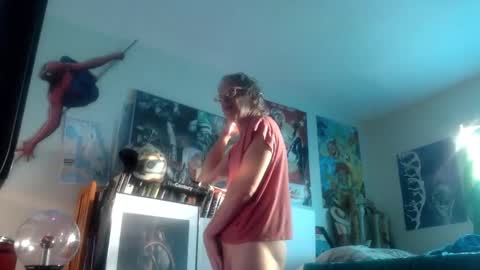 Bottomboo7 online show from October 18, 12:06 pm