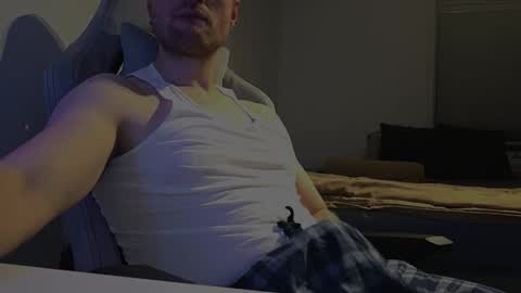 bottomtsinner online show from February 6, 11:08 pm