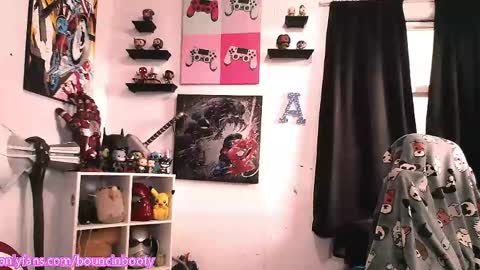 Pumpkin Butt online show from May 23, 4:44 pm