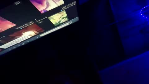 Snapshot of bouncr714 chatting on February 23, 5:45 am bouncr714 online show from February 23, 5:45 am