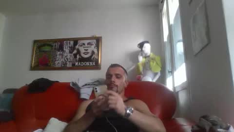 Snapshot of boundeagle1 chatting on October 25, 10:56 am BoundEagle1 online show from October 25, 10:56 am