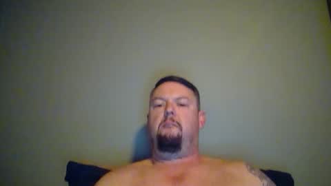 bowtieguy84 online show from April 24, 2:25 am