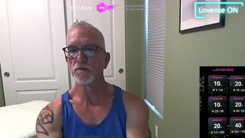 Snapshot of boxerunderwear chatting on May 31, 6:53 pm Kev online show from May 31, 6:53 pm