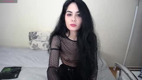 Helen  online show from November 1, 2:41 pm