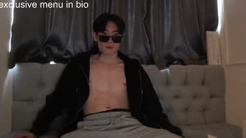 boxman556990 online show from November 20, 2:23 am