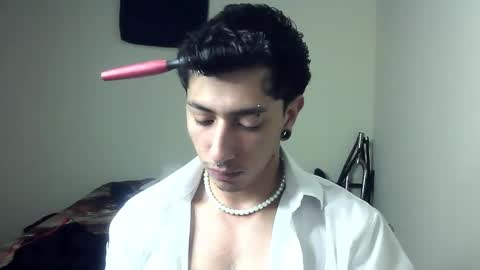 Boy Astro online show from December 11, 12:55 pm