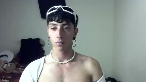 Boy Astro online show from January 24, 1:24 am