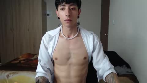 Boy Astro online show from February 21, 1:44 pm