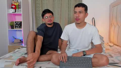 Snapshot of boy_jerry chatting on March 3, 5:02 am boy_jerry online show from March 3, 5:02 am