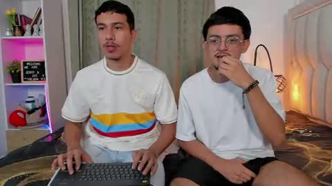 Snapshot of boy_jerry chatting on June 28, 7:03 am boy_jerry online show from June 28, 7:03 am