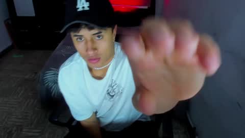 Snapshot of boy_nauthy chatting on January 9, 2:54 am boy_nauthy online show from January 9, 2:54 am